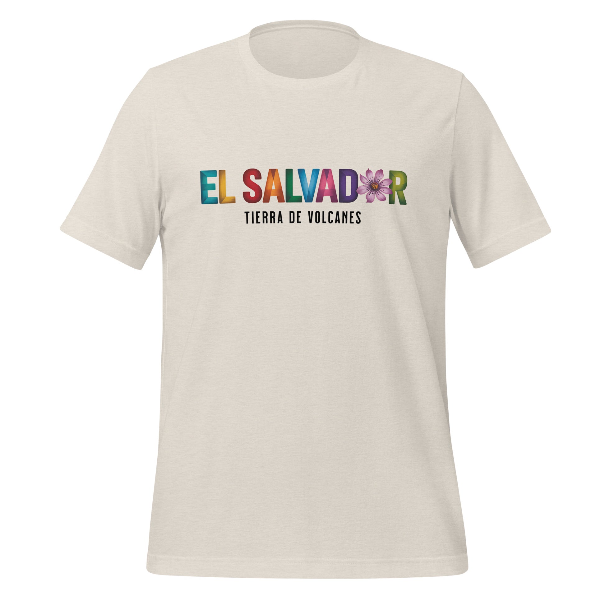 T-shirt con diseño colorido del país El Salvador con texto “El Salvador – Tierra de Volcanes”.