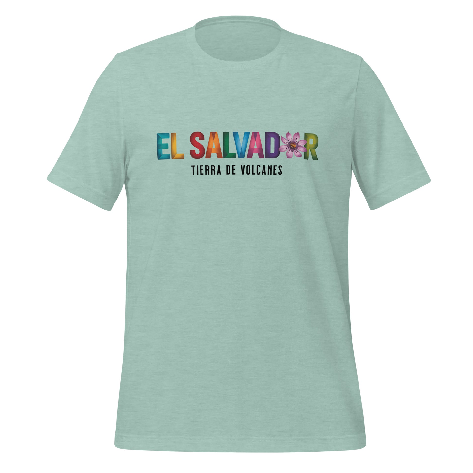 T-shirt con diseño colorido del país El Salvador con texto “El Salvador – Tierra de Volcanes”.