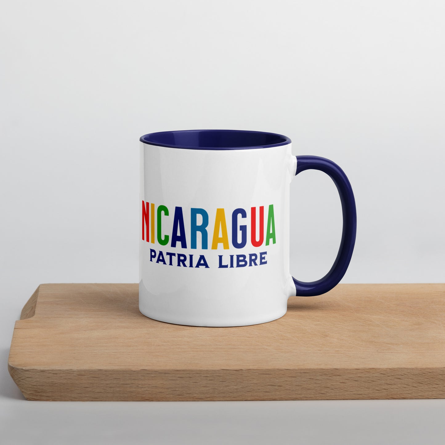 Mug de cerámica Nicaragua Patria Libre, diseño colorido, LATEA™.