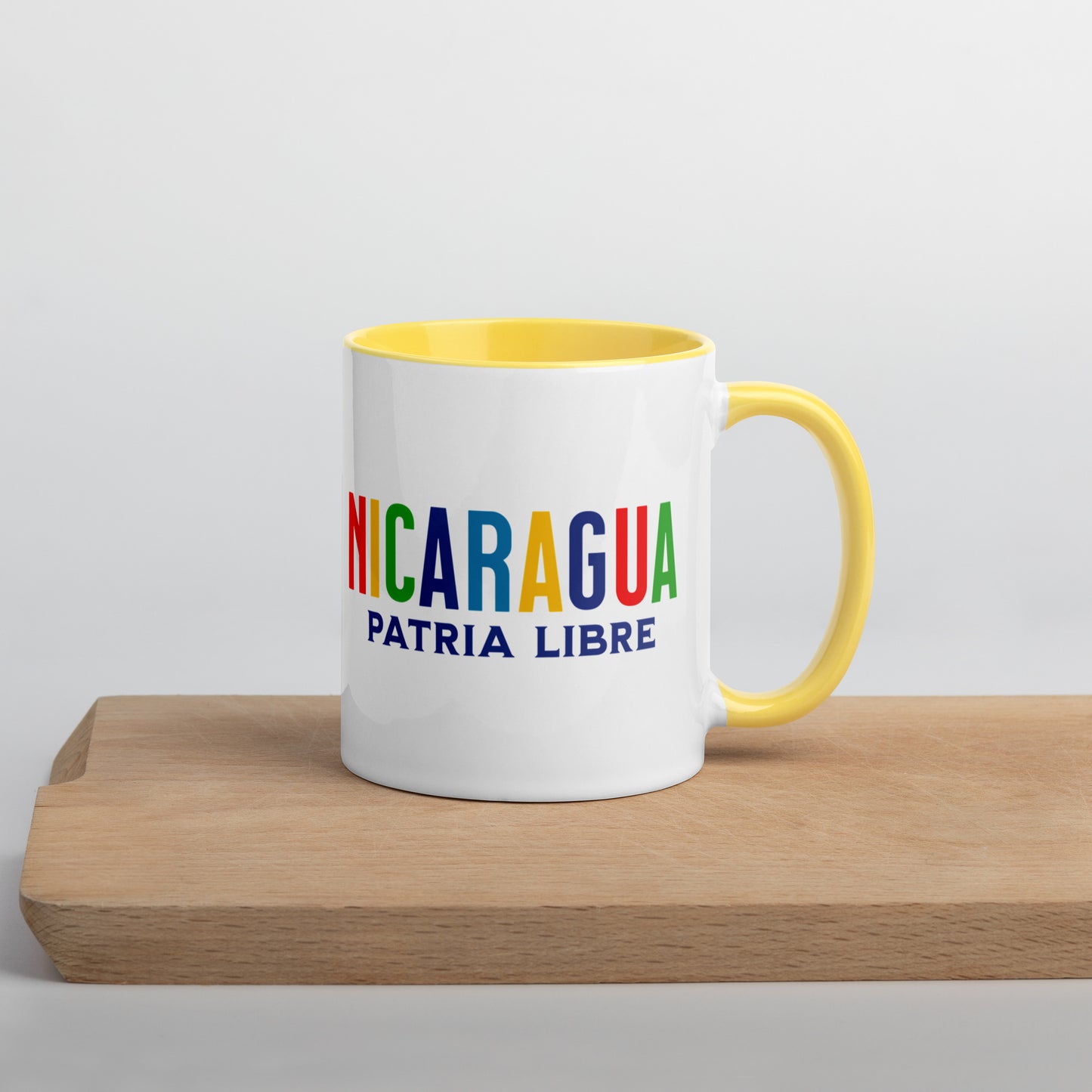 Mug de cerámica Nicaragua Patria Libre, diseño colorido, LATEA™.