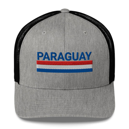 Gorra bordada con el texto “100% Paraguayo”, diseño patriótico con identidad paraguaya.