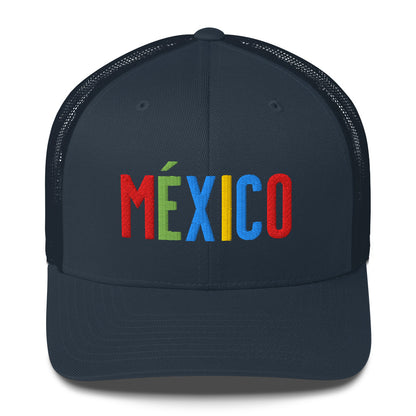 Gorra bordada con el texto “México”, diseño limpio y cultural. 