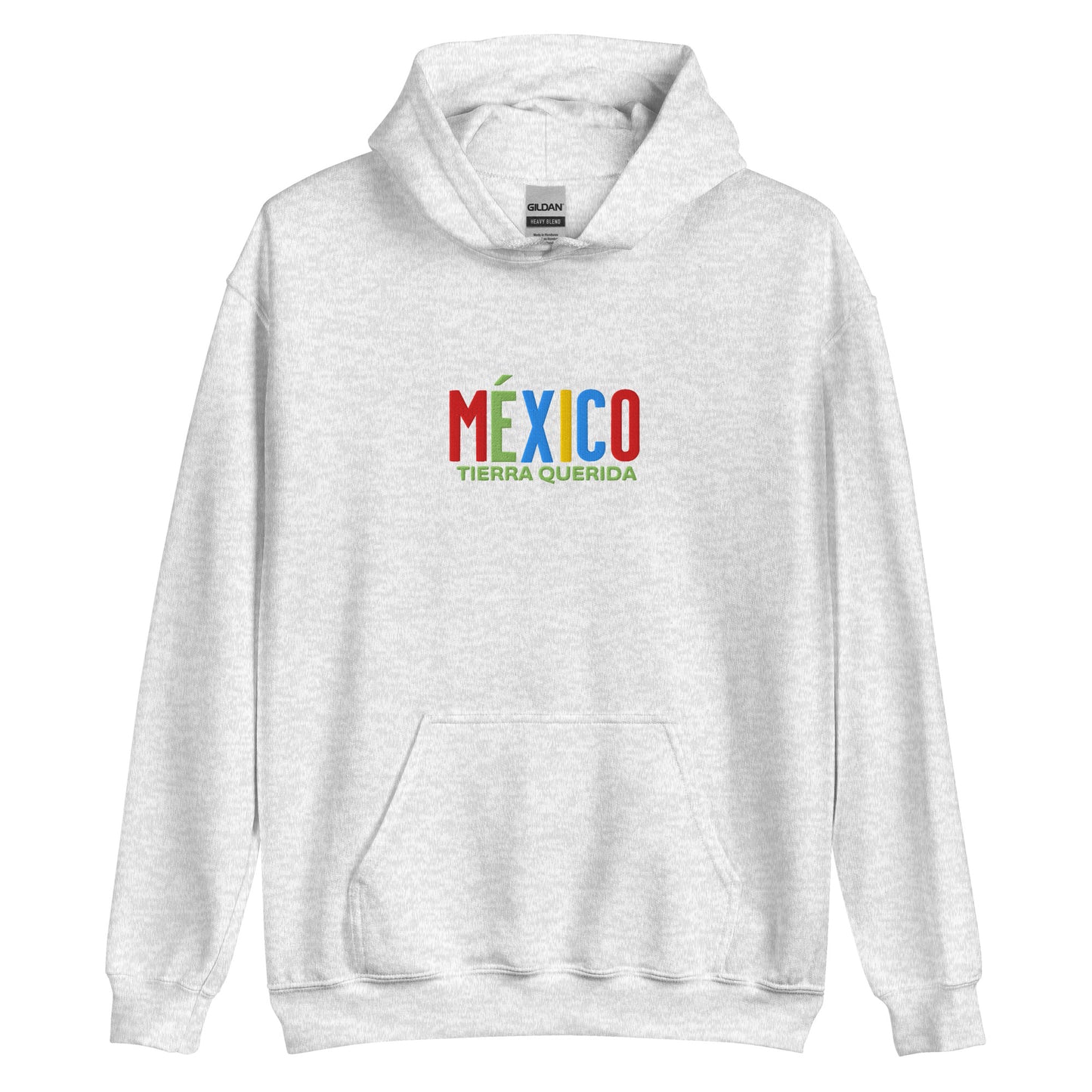 Hoodie bordado con la frase “Tierra Querida”, inspiración cultural de México.