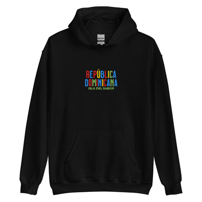 Hoodie bordado con la frase “Isla del Sabor”, inspiración cultural de República Dominicana.