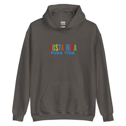Hoodie bordado con la frase “Pura Vida”, inspiración cultural de Costa Rica.