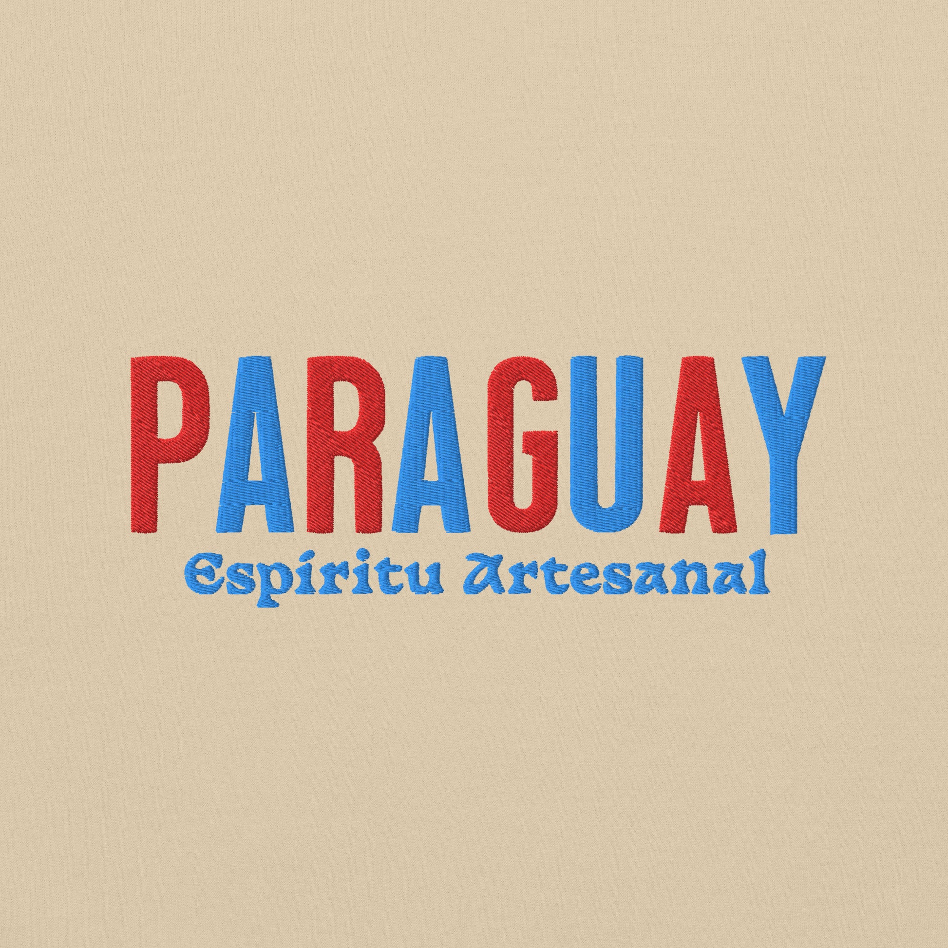 Bordado con la frase “Espíritu Artesanal”, inspiración cultural de Paraguay.
