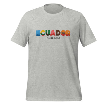 T-shirt con diseño colorido del país Ecuador con texto “Ecuador – Paraíso Natural”.