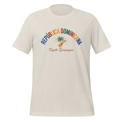 T-shirt con diseño colorido del país República Dominicana con texto “República Dominicana – Orgullo Caribeño”.