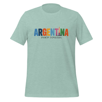 T-shirt con diseño colorido del país Argentina con texto “Argentina – Pasión y Cultura”.