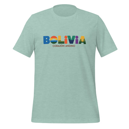 T-shirt con diseño colorido del país Bolivia con texto “Bolivia – Corazón Andino”.