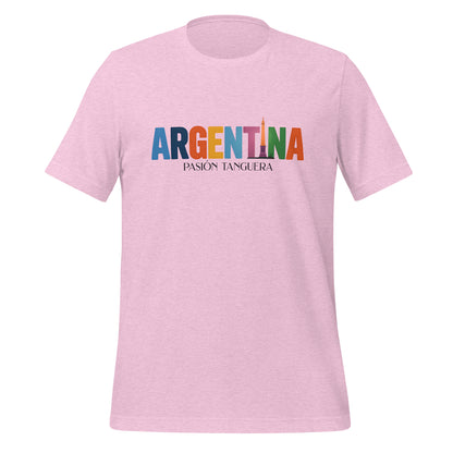 T-shirt con diseño colorido del país Argentina con texto “Argentina – Pasión y Cultura”.