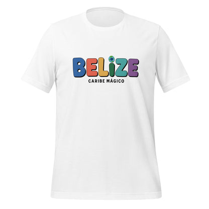 T-shirt con diseño colorido del país Belize con texto “Belize – Caribe Mágico”.