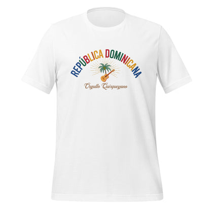 T-shirt con diseño colorido del país República Dominicana con texto “República Dominicana – Orgullo Caribeño”.